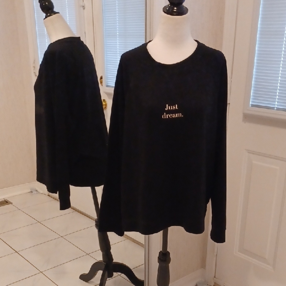 4/$60 Black Long Sleeve Tee with "Just dream." Text - Size XL